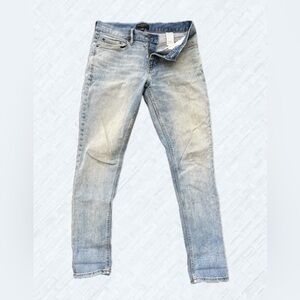 Banana Republic Men's Skinny Jeans in Faded Light Blue